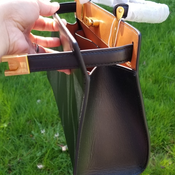 SOLD ❤❗BNWOT TORY BURCH BAG ❗ - Picture 2 of 4